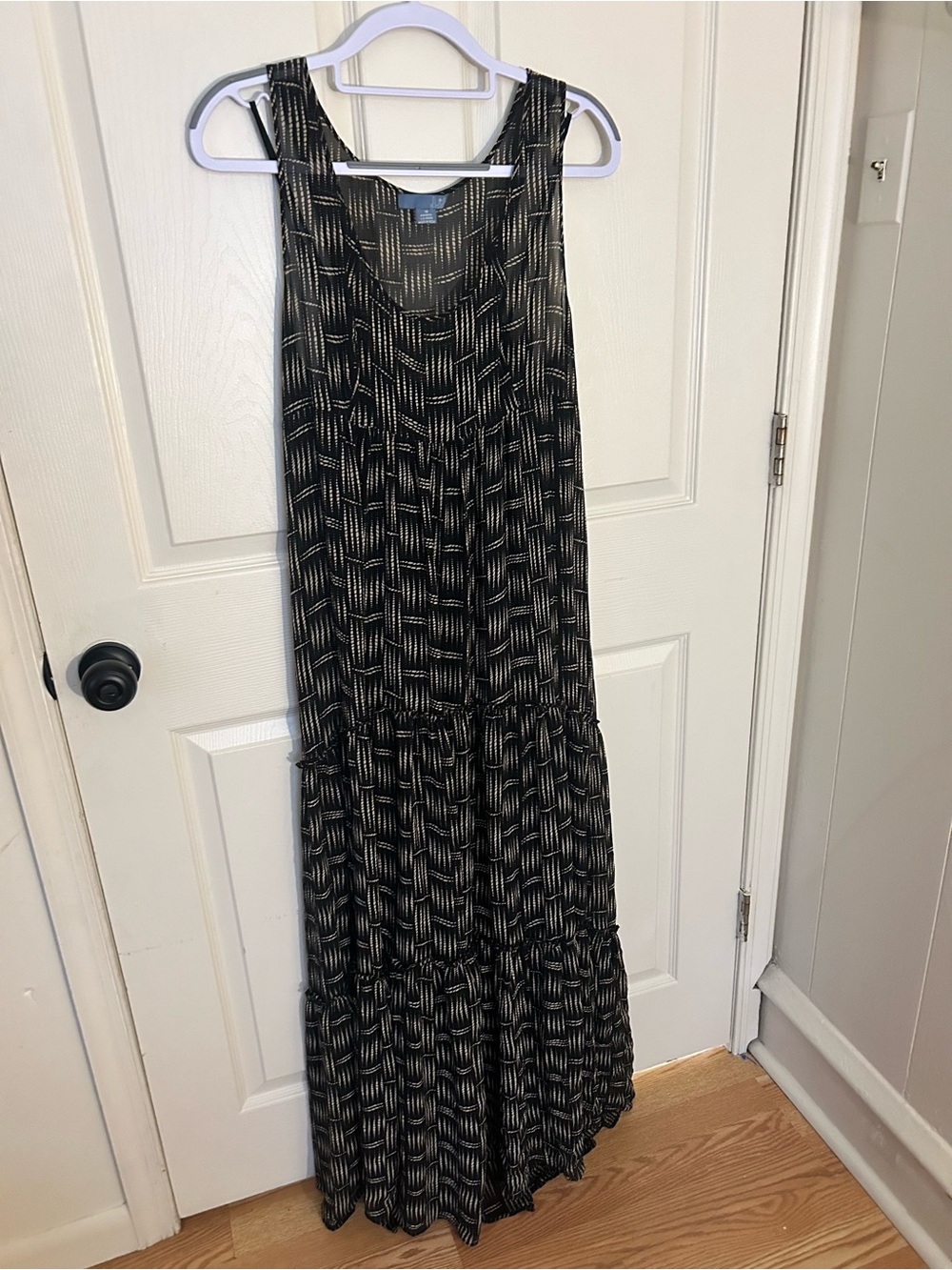100% Silk Maxi Dress Size 12 Black And Cream Tiered Skirt Geometric Neutral